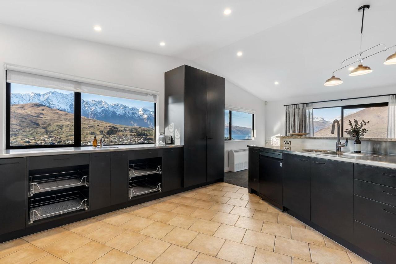 The Star Of Queenstown Hill Экстерьер фото